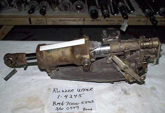 Upper rudder actuator