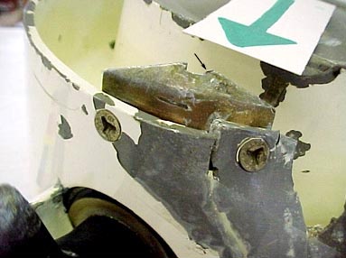 Plaque de verrouillage anti-rotation - bord du cran aplati