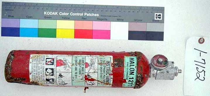 Extincteur au halon récupéré - pièce produite 1-7152